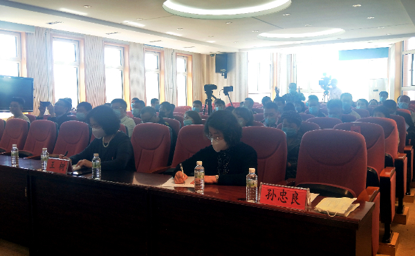 2d1fadb1a10141d8f4b2cdac1018545_副本.jpg