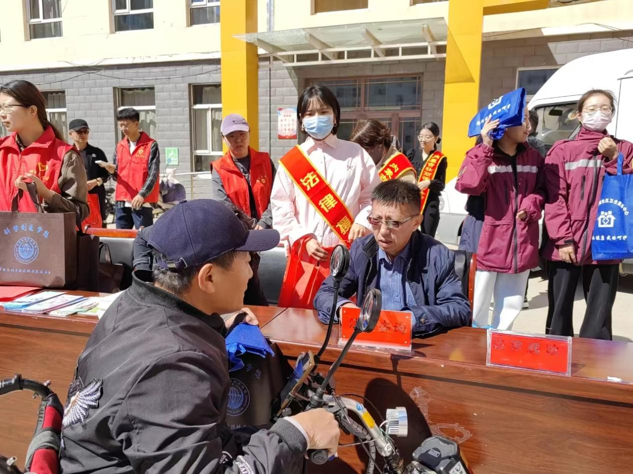 图片2.png 图片2.png